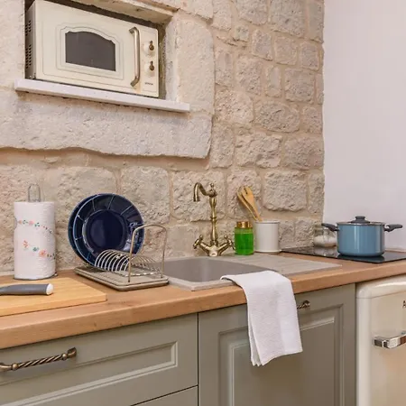 Oleander Center Apartment