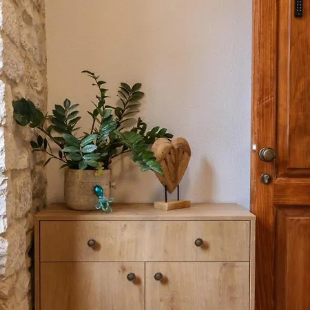 Oleander Center Trogir