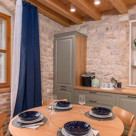 Oleander Center Apartment